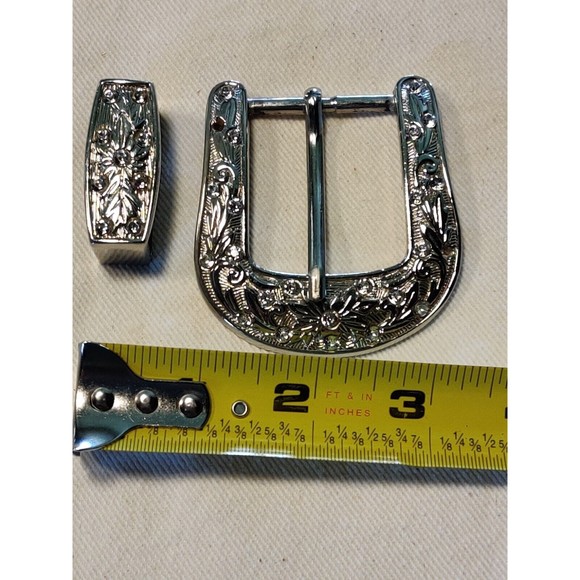 SILVER TONED DECORATIVE FLORAL FRAME STYLE WESTERN BELT BUCKLE CLEAR RHINESTONES - Picture 8 of 8